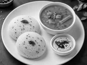 Rava Idli (2pcs)
