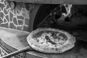 Pizza Napoli
