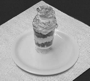 Red velvet mousse  veg