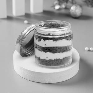Red Velvet Jar Cake