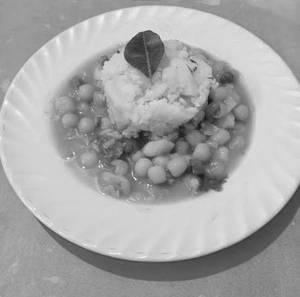 Upma with Alu Matar Curry