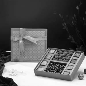 Delight Chocolate Hamper [Serves 4]