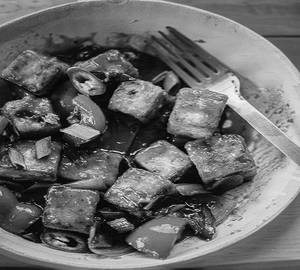 Chilli Paneer (8 Pieces)