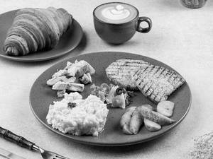 Chelvies Breakfast Combo