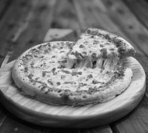 Chilli Garlic Pizza