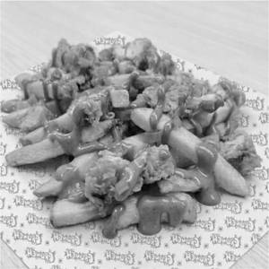 Chicken Loded  Fries In Smokey Chili Mayo