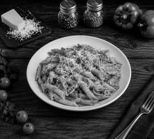 Cheesy Red Sauce Veg Pasta