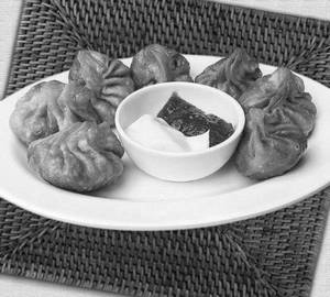 Fried Special Momos [6 Pieces]