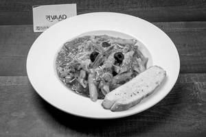 Crackling Tomato (Red Sauce Pasta)
