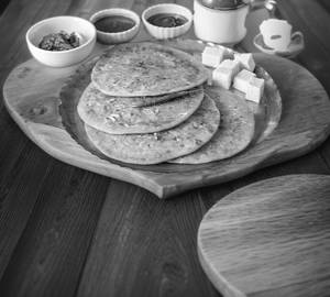 Aloo Cheese Paratha [2 Pieces]