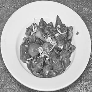 Mushroom Chilli (In 650Ml Container)