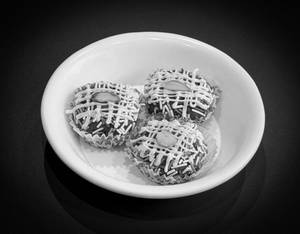 CHOCOLATE SPRING ROLL