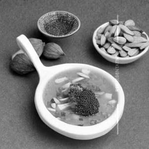 Broccoli & Almond