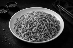 Veg Wheat Hakka Noodles
