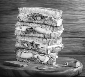 Spicy grilled sandwich