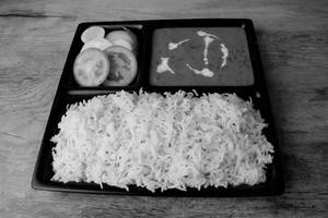 Maharaja Special Veg Jeera Rice With Dal Makhani