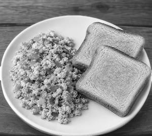 Egg Bhurji With Bread