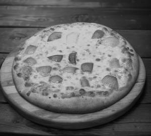 Onion Pizza