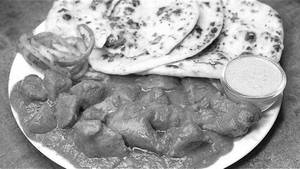 2 Tandoori Roti With Butter Chicken