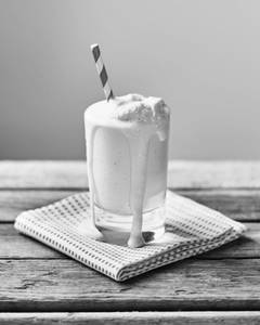 Vanilla milkshake