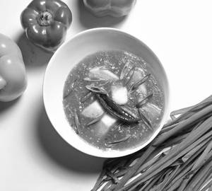 Paneer in hot garlic suce [8 pieces]