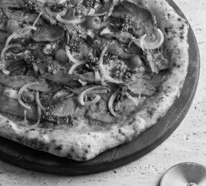 Chimi Toro Pizza