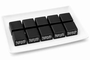 Signature Dark Kunafa Pistachio Bar