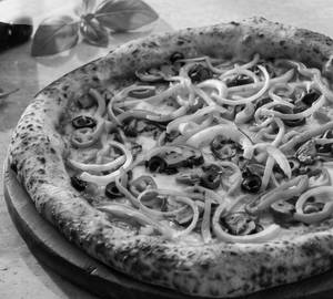 Briks Farmhouse Pizza