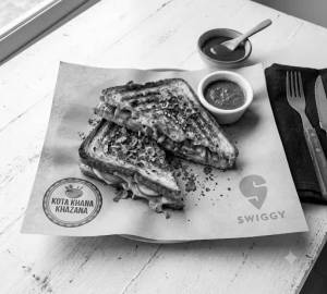 Veg grilled sandwich
