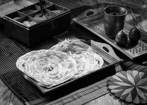 Madurai Nool Parotta (2 Pcs)