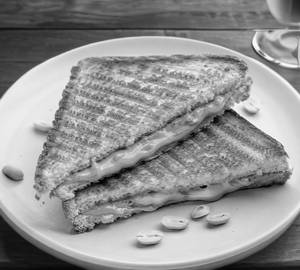 Peanuts Butter Grilled Sandwich Images