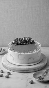 Pistachio Cake 1 Kg