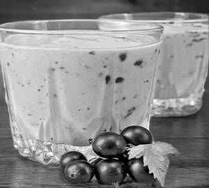 Black current lassi