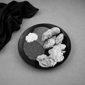 Afghani Paneer Momos