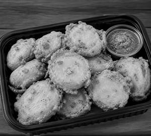 Aloo Pakoda 8 Pcs