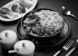 Chilly Paneer With Fried Rice