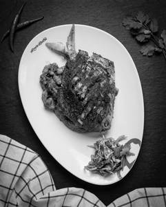Stuff Pomfret With Prawns Filling