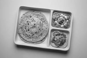 Butter Chicken Paratha Box