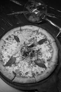 Margherita pizza