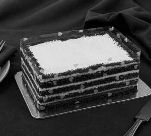 Red Velvet Cheesecake Portion 650gm
