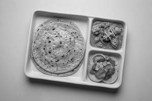 Kadhai Chicken Paratha Box
