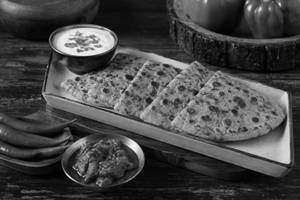 Green Chilli Paratha