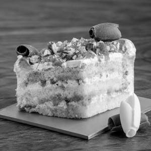 Vanilla Praline Pastry
