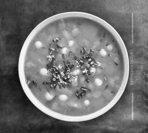 Veg garlic soup