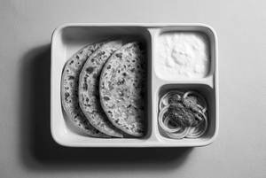 Aloo Paratha & Curd