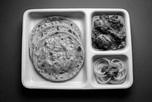 Chicken Kosha Paratha Box