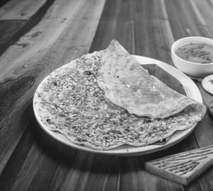 Onion Rava Masala Dosa