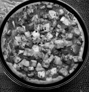 Makhani Paneer Pizza