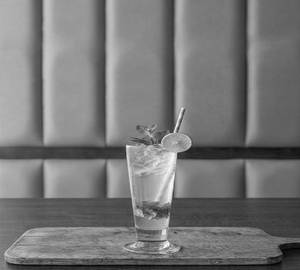Litchi blast mojito
