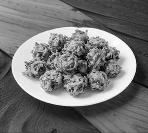 Kanda Bhajiya [ 100 Grams ]